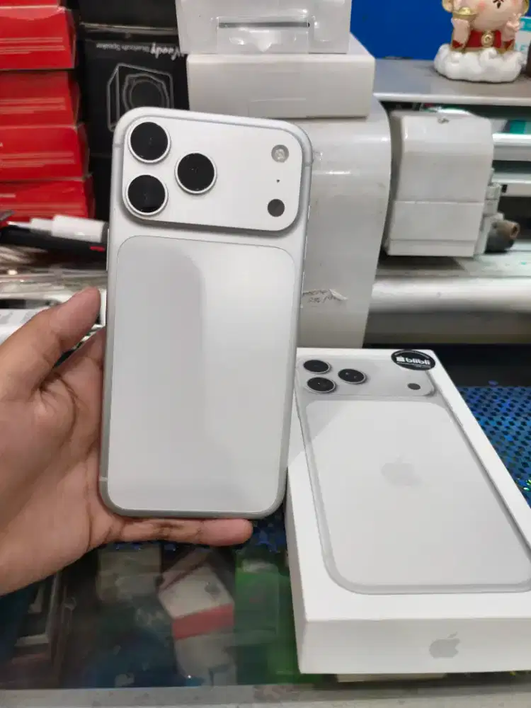 Iphone 17 Promax 256gb silver ibox