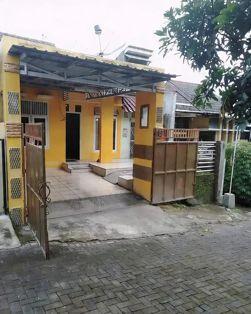 DIJUAL RUMAH PERMATA PURI NGALIAN SEMARANG