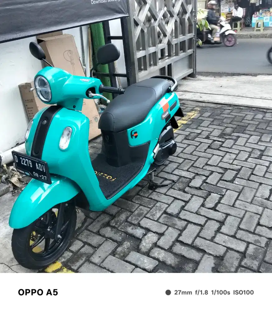 Di niagakan motor pakean harian edisi bade d up