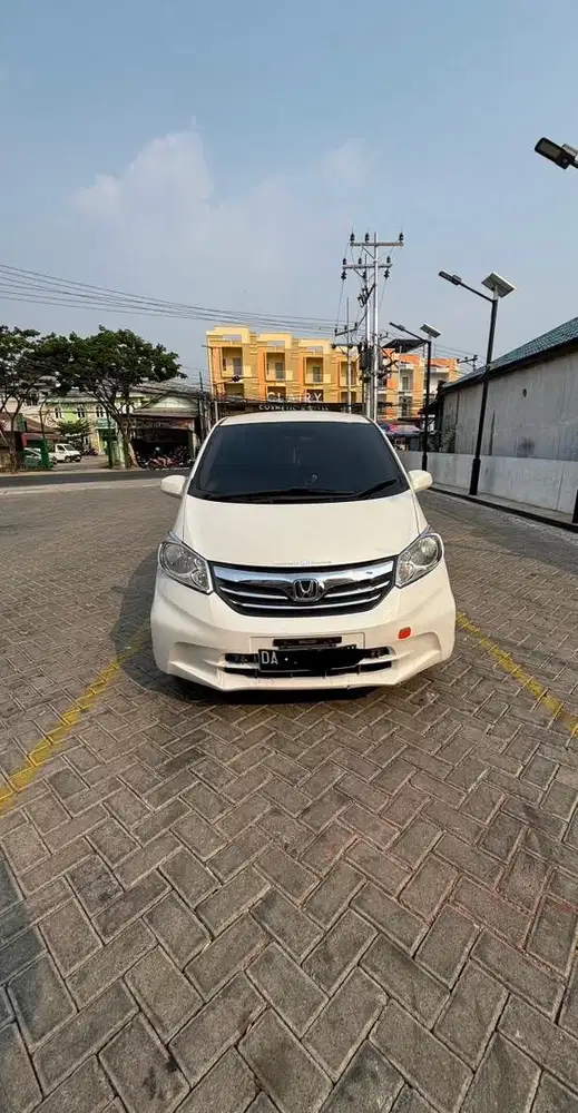 honda freed 2012 type s matic