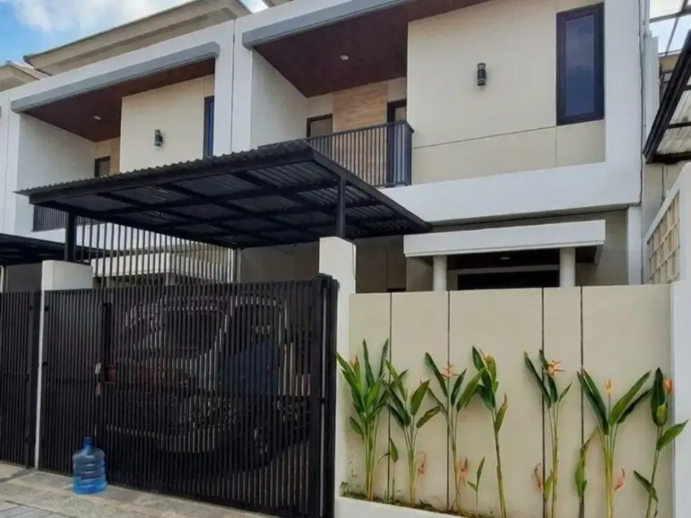 RUMAH BARU 2 LANTAI JL.GUNUNG HIMALAYA DENPASAR BALI