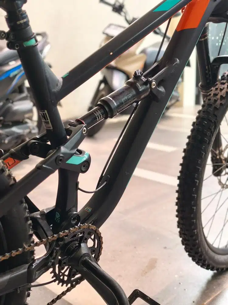 Sepeda MTB Polygon siskiu T8