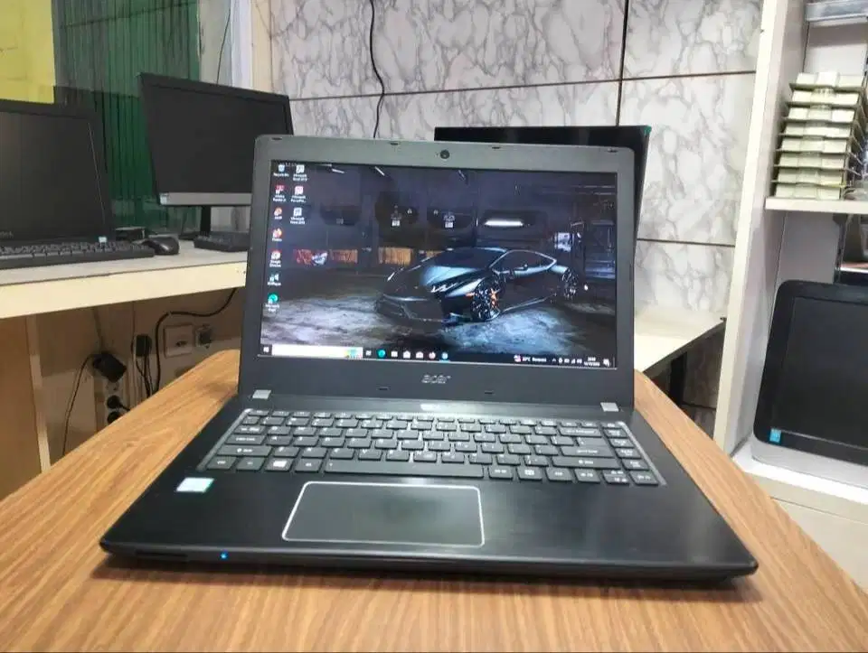 Laptop Acer Aspire E5-475 Intel Core i3 Generasi 6