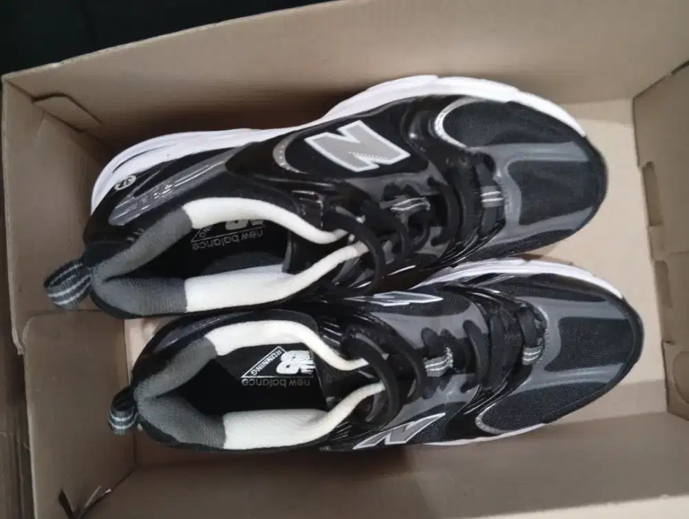 Jual sepatu kets NB