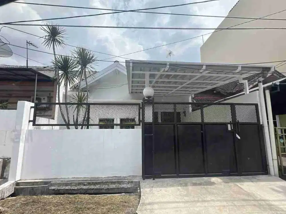 Rumah Gading Serpong Baru Renovasi siap huni dekat mall dan sekolah