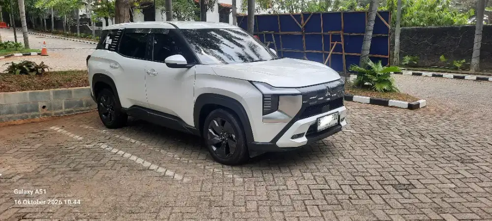 Mitsubishi Destinator