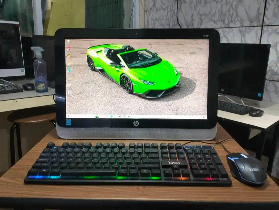 PC All In One HP 20-2211d