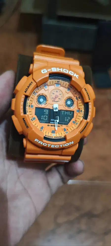 Jam tangan G-shock GA-100RS orange original