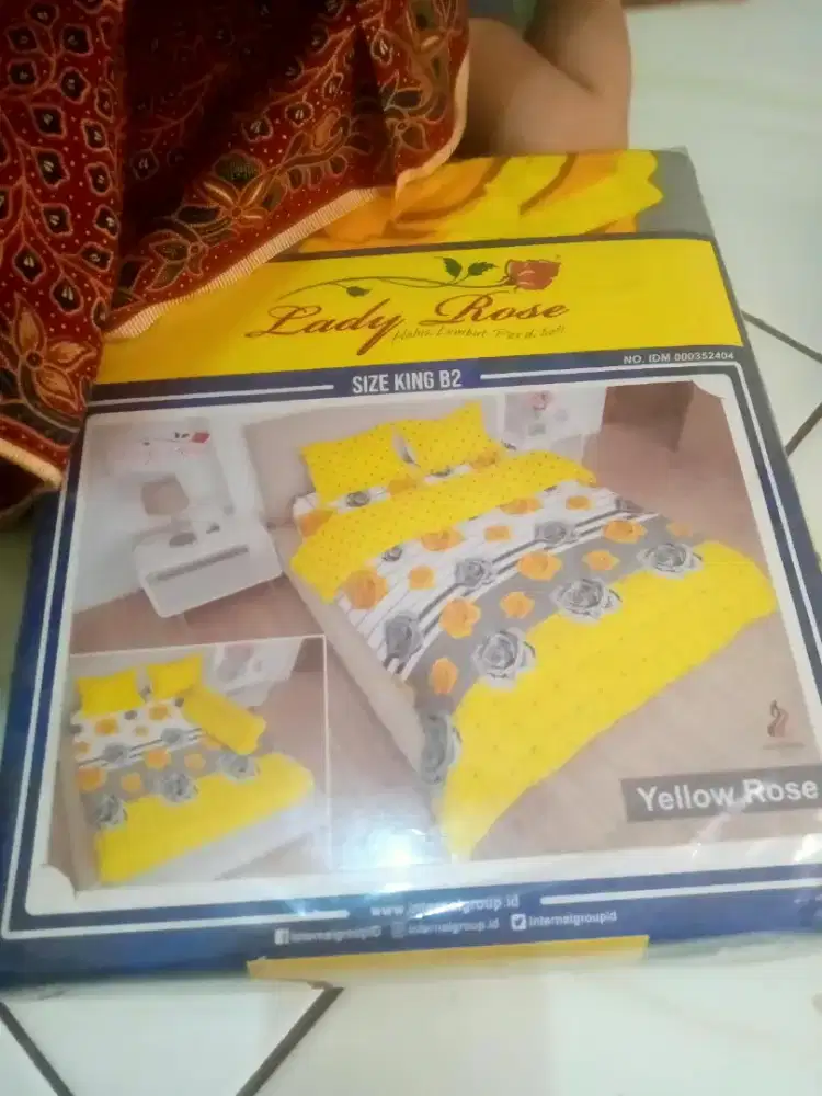 Sprei baru eks kado ada 2 pxs