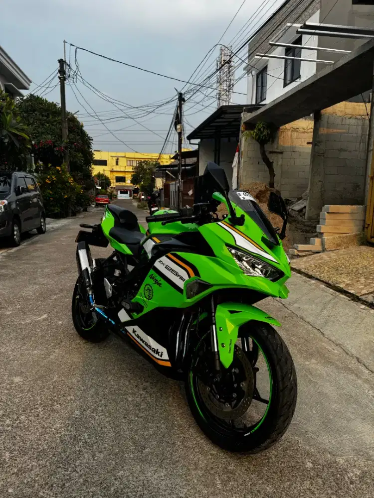 Kawasaki zx25rr