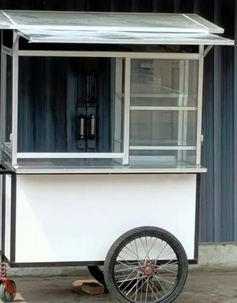 Gerobak dorong jualan