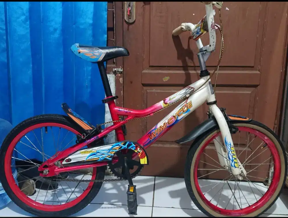 Sepeda Bmx wimcycle 18