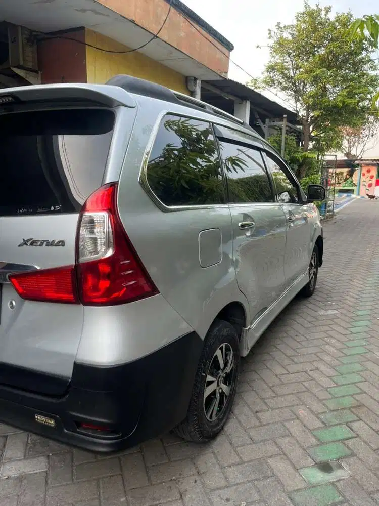 Daihatsu Xenia 2017 Bensin