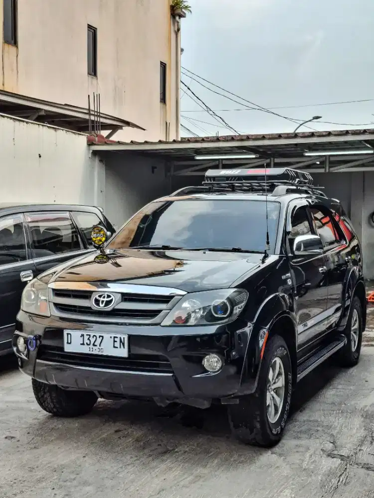 Toyota Fortuner 2.7 G AT 2005 Bensin