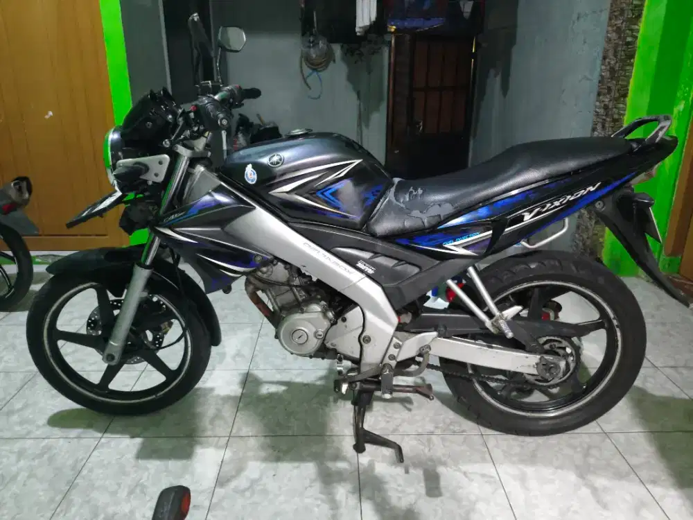 Vixion Old Komplit B depok