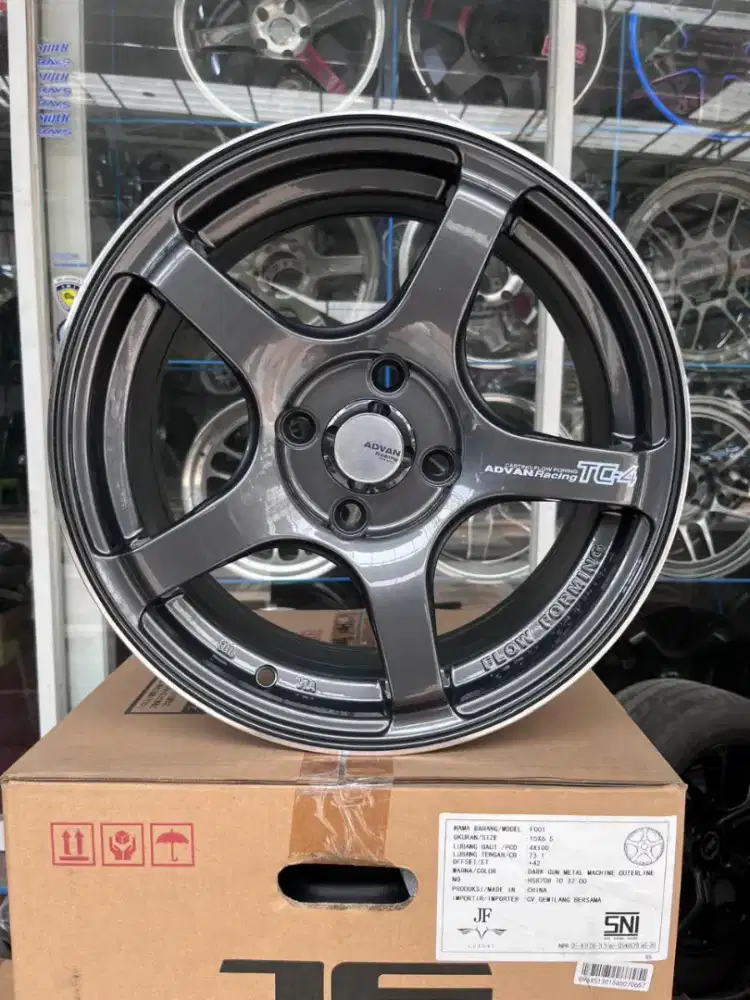 Advan racing TC-4 ring 15x6,5 Pcd 4x100 ET 42 brio calya