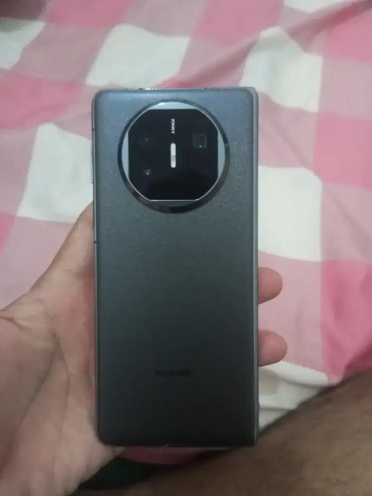 Huawei mate x5 12gb + 512gb black dua card ALL nets.