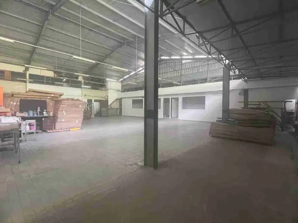 Dijual gudang Sunter 
LT 1.416 m2/ LB 1.203 m2
Akses container