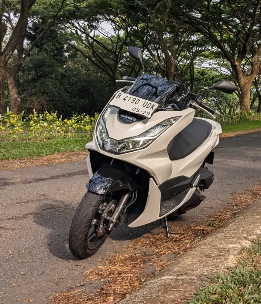 Dijual Honda PCX CBS tangan pertama km 500