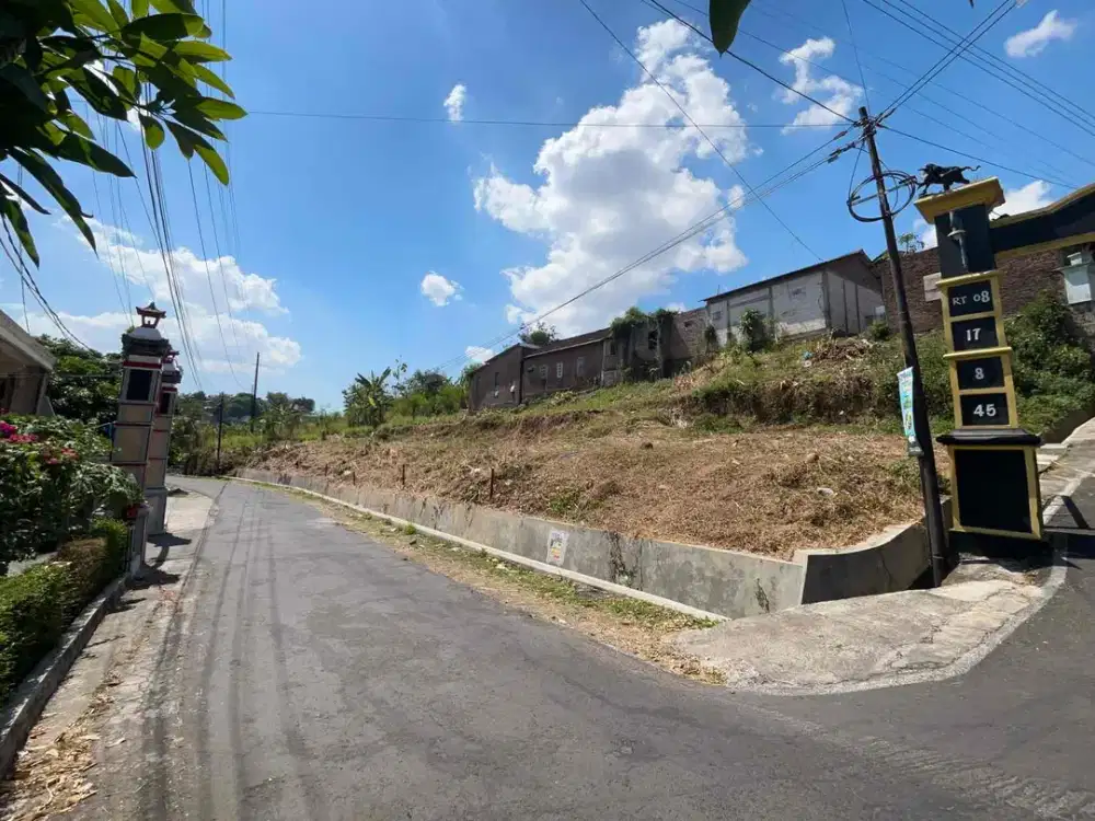 tanah kedungmundu mrican banteng jangli dekat candi golf pinggir jl raya