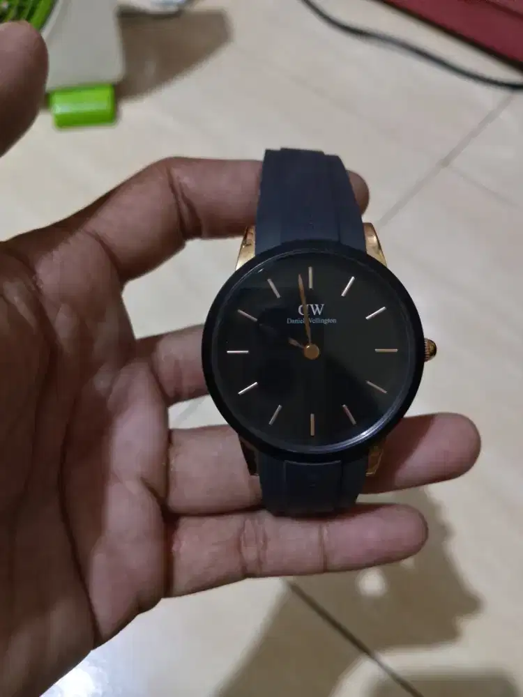 Jual jam tangan Daniel Wellington