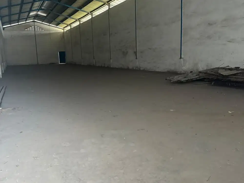 Disewakan Gudang Jurumudi, Batuceper Tangerang, LT 680m², LB 528m², Akses Kontainer 40 Feet, Rp 520 Juta/Thn
