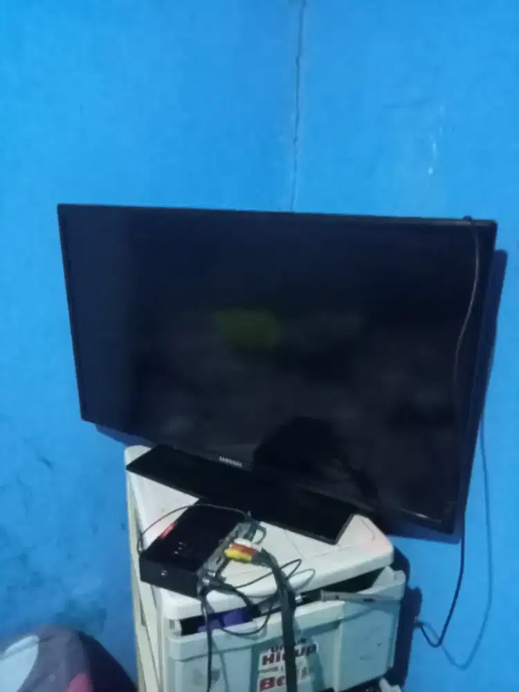 LED tv Samsung 32in sama stb antenanya