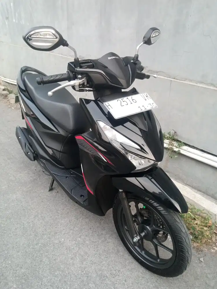 Honda Beat 2025 Hitam glossy