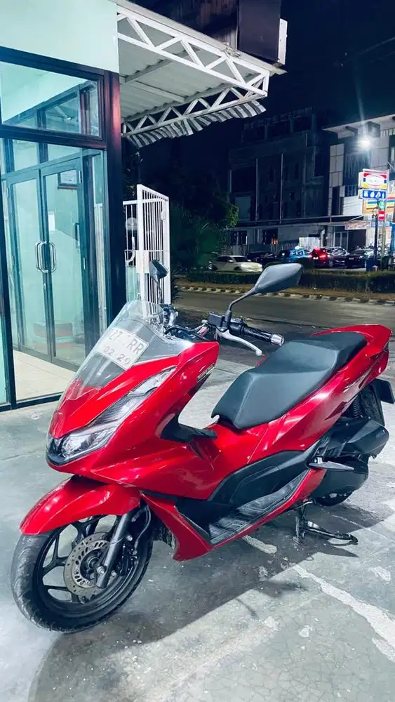 Pcx cbs 160cc merah