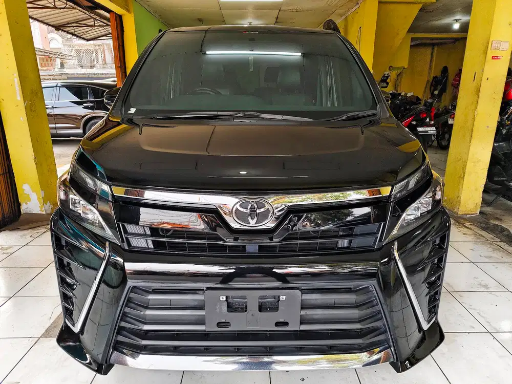 LOW KM 50RB.! TOYOTA VOXY 2.0 SUNROOF AT 2021 INNOVA HYBRID G V Q 2022