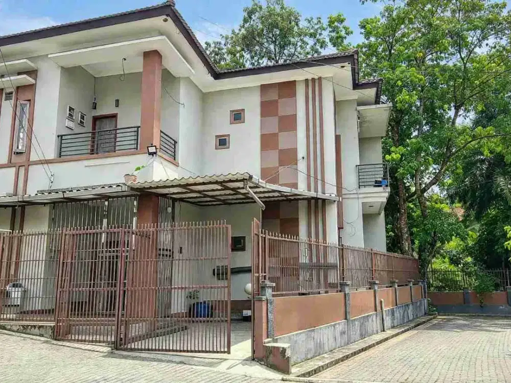 Rumah 2lt disewakan area Condongcatur