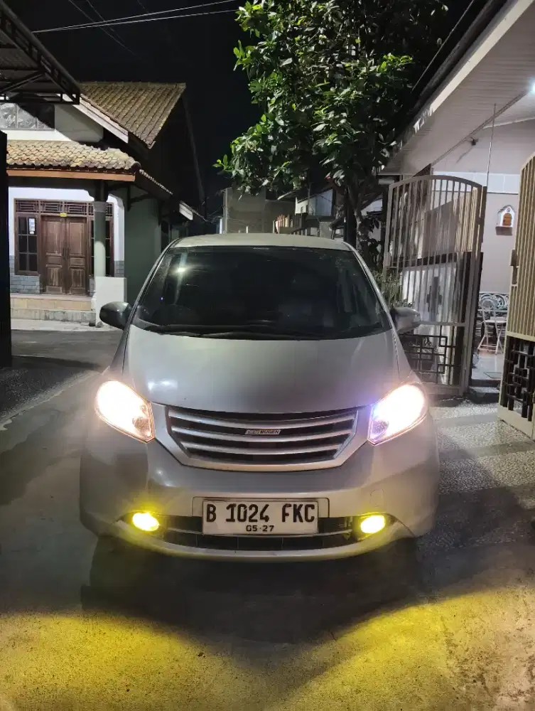 Honda Freed E PSD 2012
