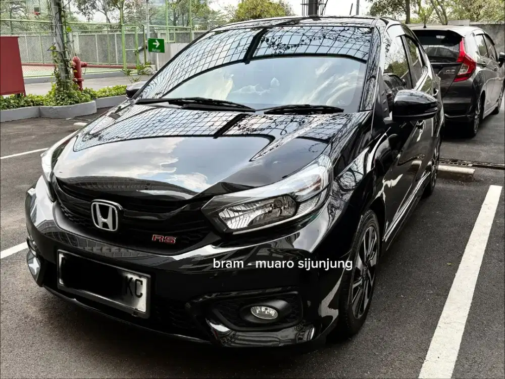 DIJUAL HONDA BRIO RS 2021 APPLE CARPLAY MULUS