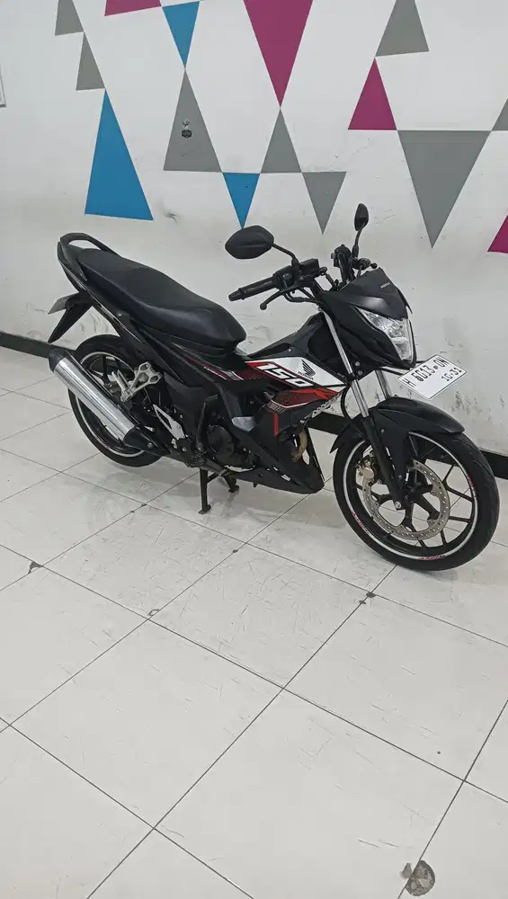 Honda New Sonic 150 R 2021 Km.9000