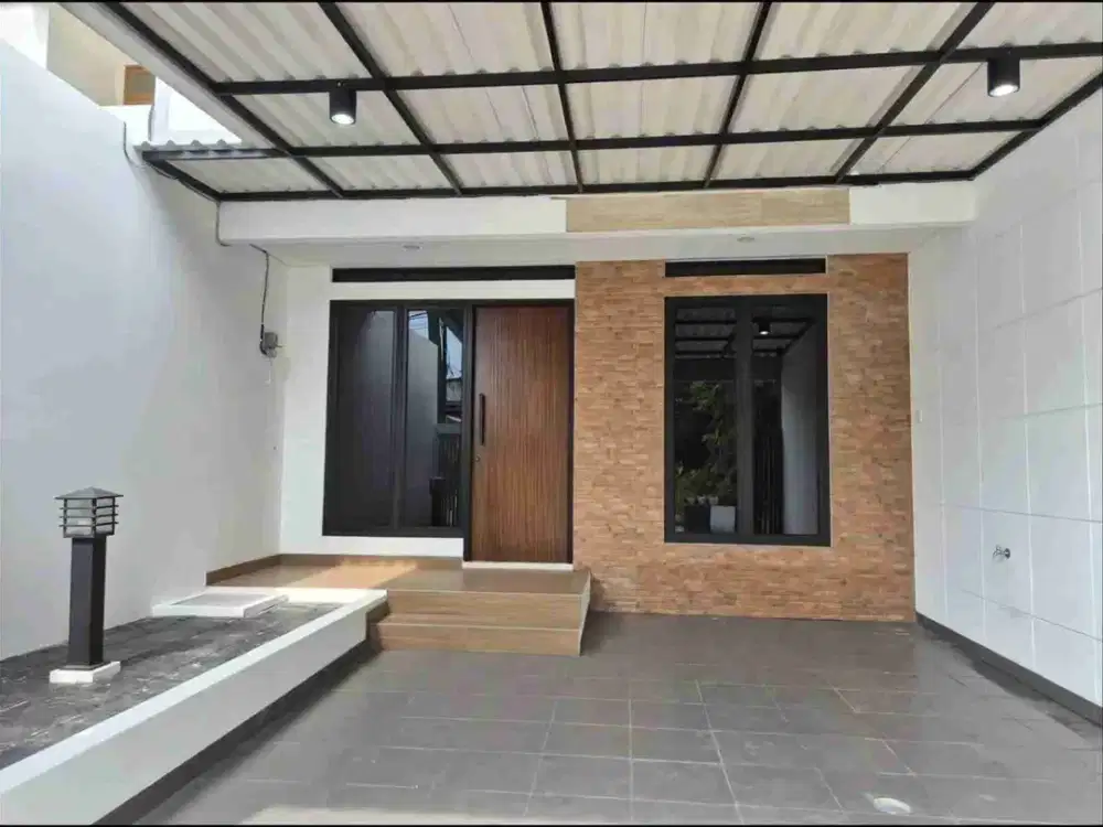 Rumah Baru dekat Pintu toll di Penggilingan Cakung Jakarta Timur