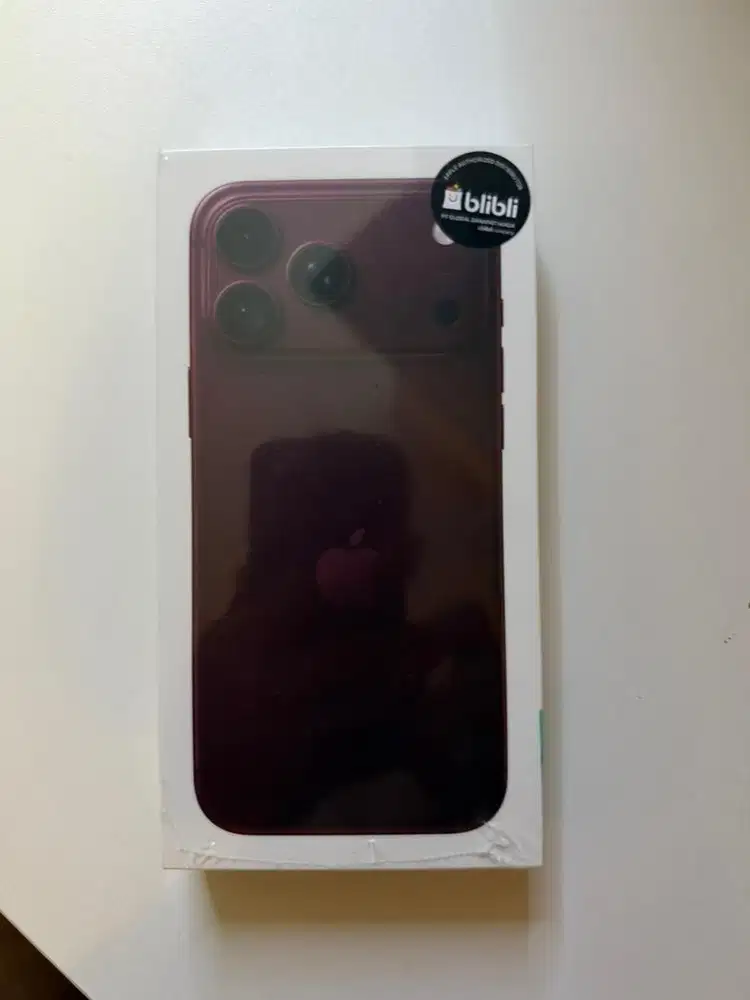 iPhone 18 Pro Max 1TB Burgundy
