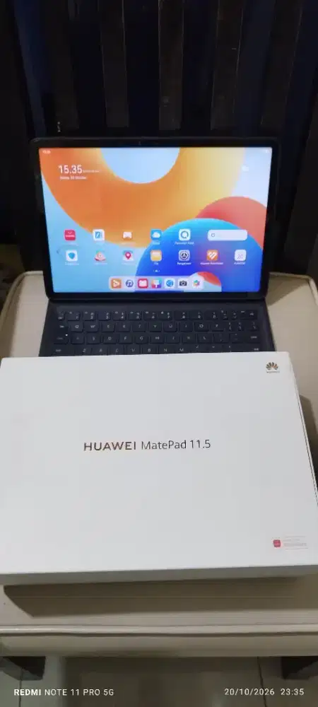 Bekas serasa baru 11,5in