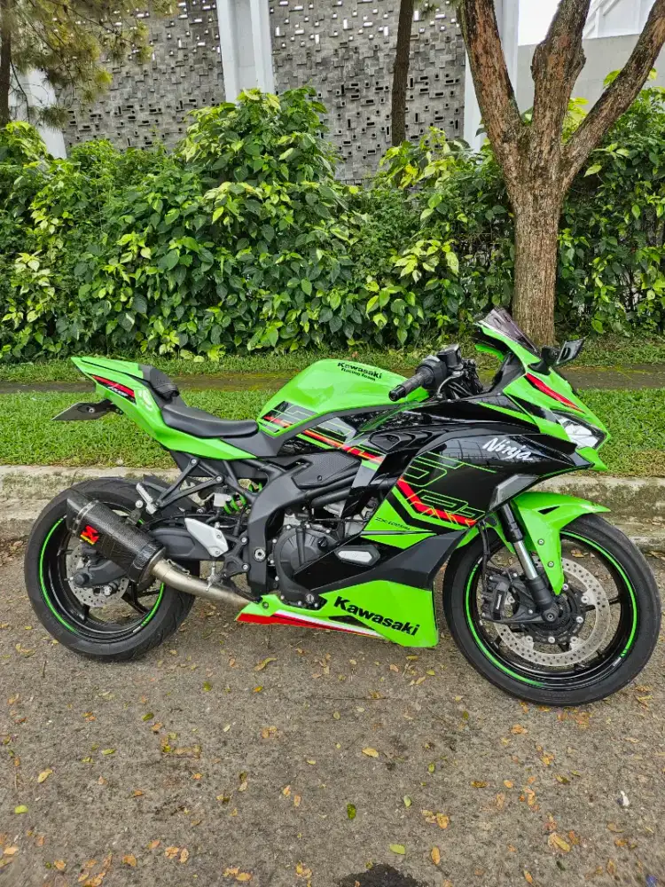 Zx25rr 2023 like new mint condition low km akrapovic full system