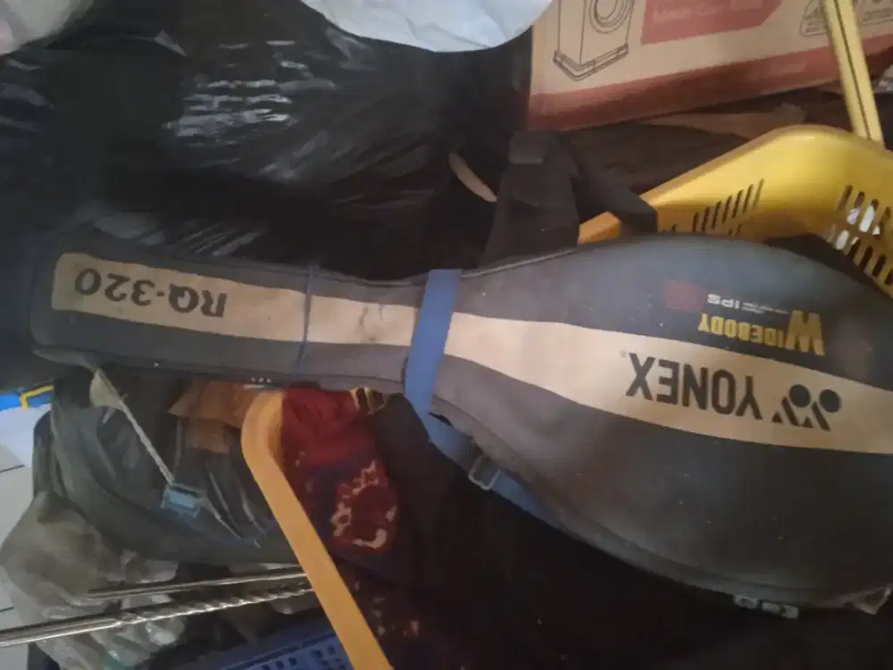 Raket tenis bekas Yonex RQ 320