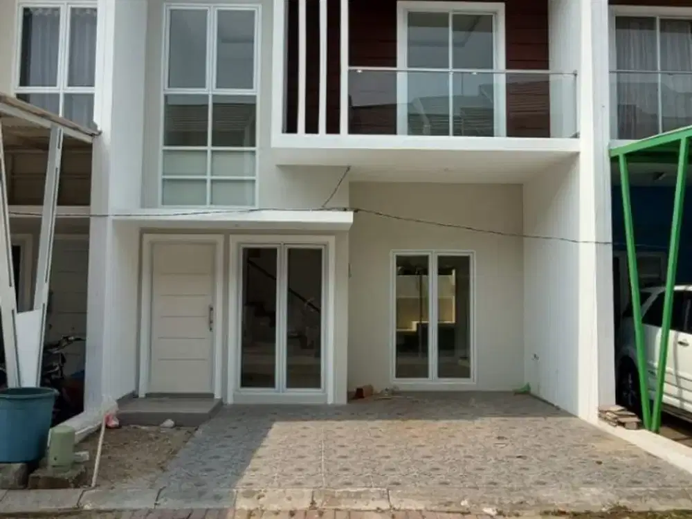Dijual Rumah 2 Lantai Siap Huni di Grand West Residence Bekasi Utara