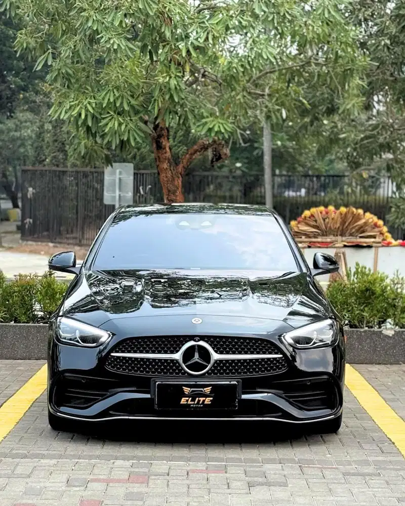 Mercedes Benz C300 AMG 2024 Bergaransi