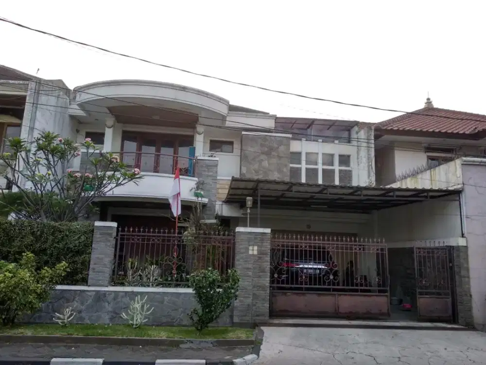 Rumah Lux 2 LT Full Furnish di Batununggal Indah Bandung