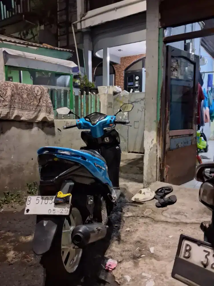 VARIO KZR 2014 ISS