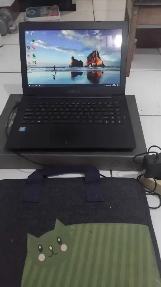 Laptop Asus X453M