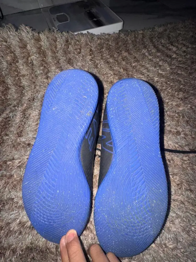 Sepatu futsal nike airzoom