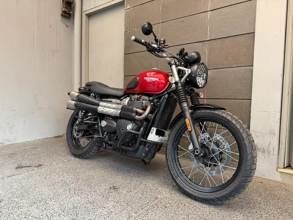 Triumph Street Scrambler 900