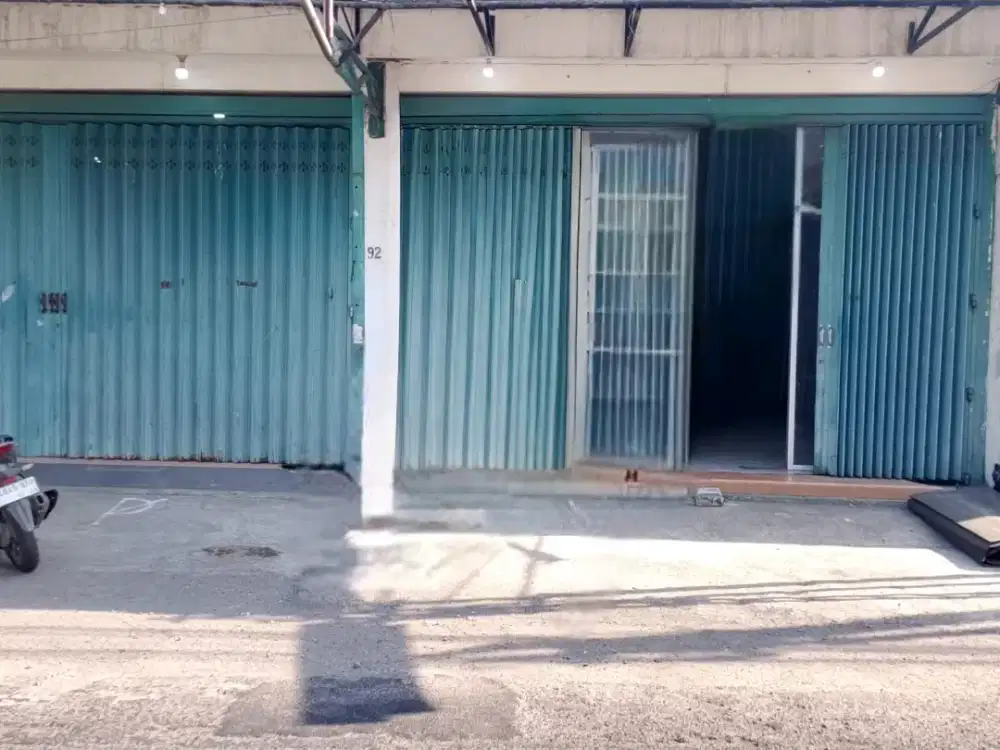 Ruko sewakan daerah tengah kota cocok untuk buka usaha