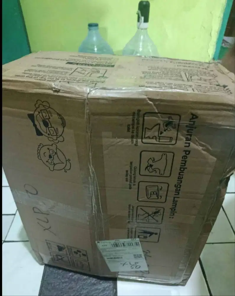 Pampers perekat