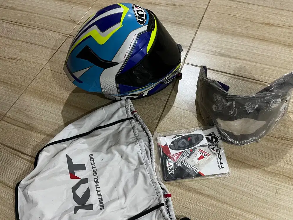helm kyt ttc fullface murah ukuran L