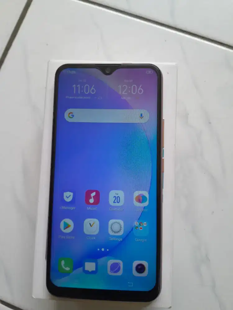 Vivo y17 ram 8/256